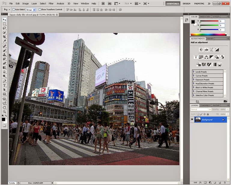 Buc-hinh-can-lam-Photoshop-can-chinh-anh-sang